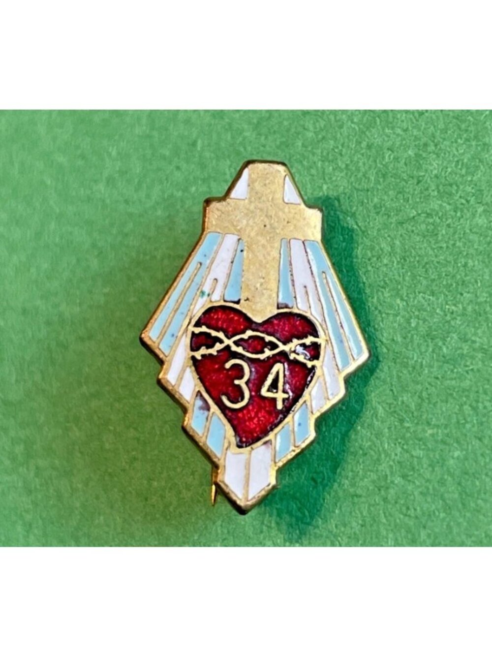 Vintage Cross 34 Sacred Heart of Jesus Enamel Lapel Pin C-clasp Rare